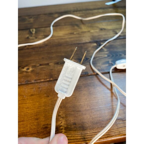 Vintage Christmas Streets Tally Ho Tavern 1999 Santas Village Ceramic Decoration - Picture 11 of 15